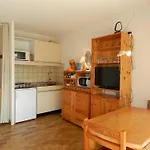 شقة A Avec Acces Plage, Terrasse Et Parking - Fr-1-251-875