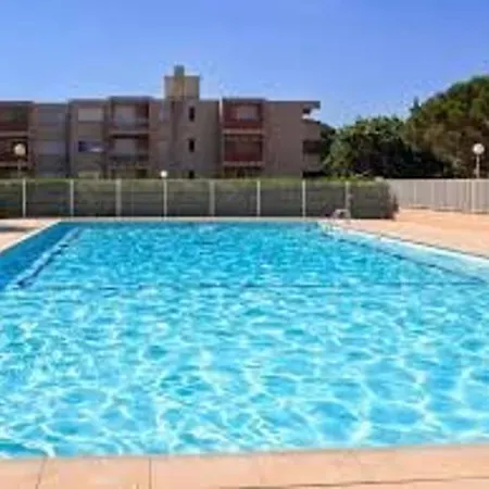 Daire A Avec Acces Plage, Terrasse Et Parking - Fr-1-251-875